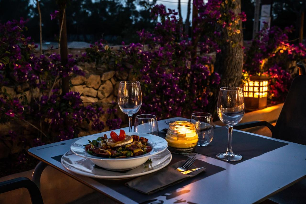 Bungalows Es Pins - Emar Hotels Playa Migjorn Luaran gambar