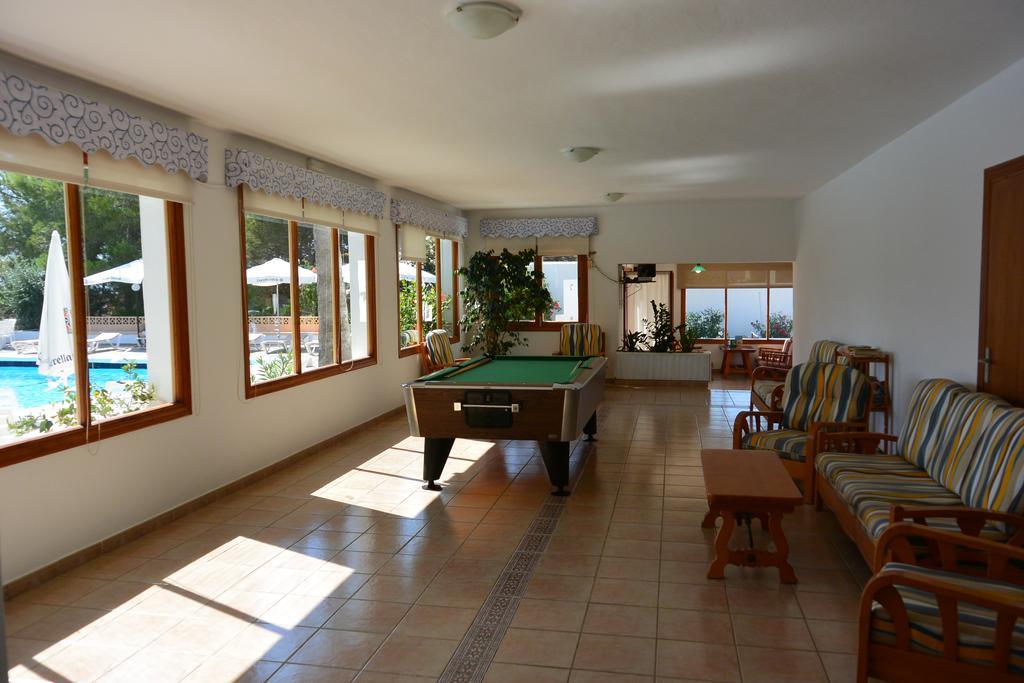 Bungalows Es Pins - Emar Hotels Playa Migjorn Luaran gambar