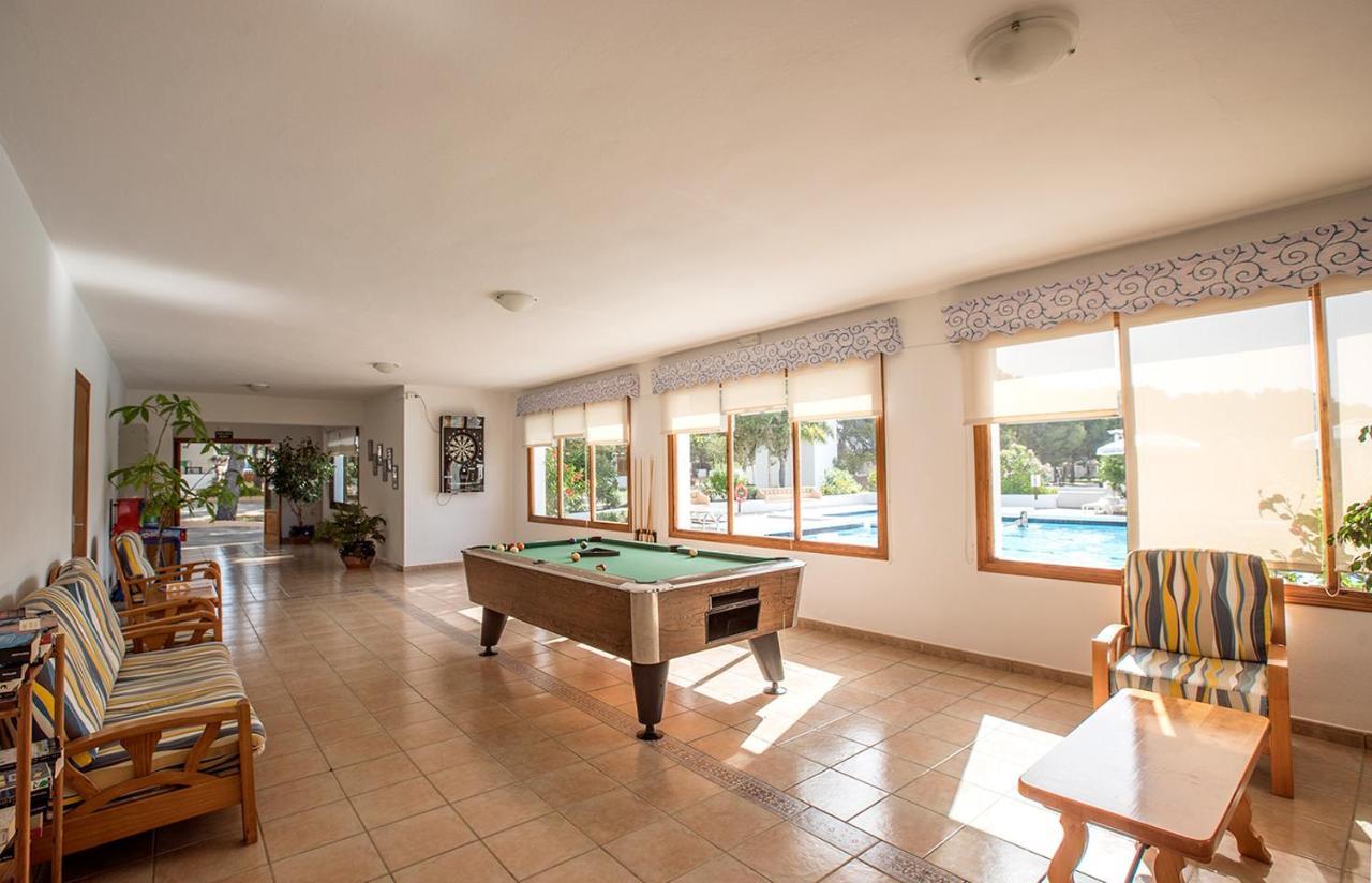 Bungalows Es Pins - Emar Hotels Playa Migjorn Luaran gambar